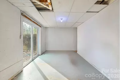 4715 Highlake Drive, Charlotte, NC 28215 - Photo 24