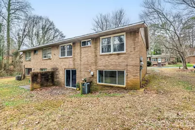 4715 Highlake Drive, Charlotte, NC 28215 - Photo 8