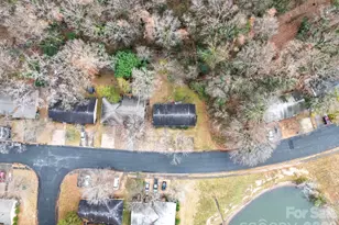 4715 Highlake Dr, Charlotte, NC 28215 - Photo 30