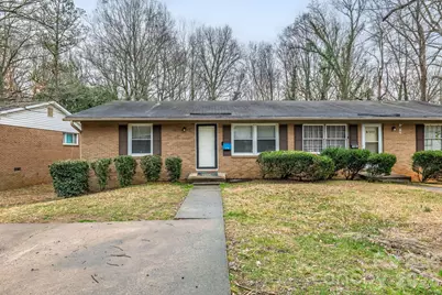 4715 Highlake Drive, Charlotte, NC 28215 - Photo 2