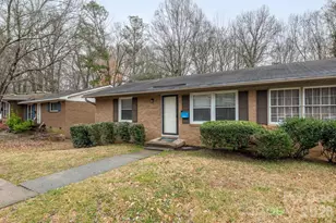 4715 Highlake Dr, Charlotte, NC 28215 - Photo 4