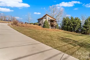 1389 Newfound Rd, Canton, NC 28716 - Photo 24