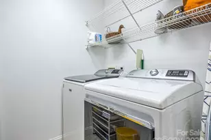 105 Boyd Dr, Flat Rock, NC 28731 - Photo 40