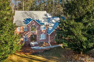 105 Boyd Dr, Flat Rock, NC 28731 - Photo 2