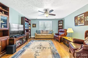 105 Boyd Dr, Flat Rock, NC 28731 - Photo 42