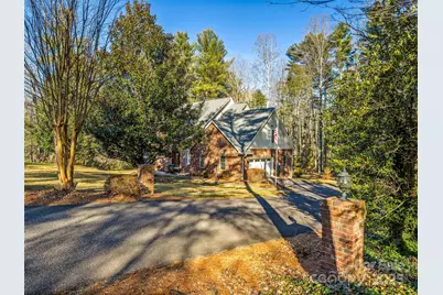 105 Boyd Drive, Flat Rock, NC 28731 - Photo 8