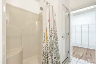 105 Boyd Dr, Flat Rock, NC 28731 - Photo 34