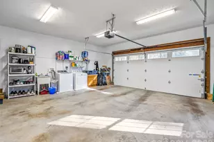 105 Boyd Dr, Flat Rock, NC 28731 - Photo 46