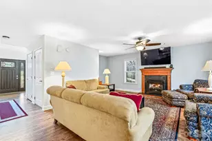 105 Boyd Dr, Flat Rock, NC 28731 - Photo 8