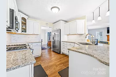 105 Boyd Drive, Flat Rock, NC 28731 - Photo 26