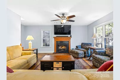 105 Boyd Drive, Flat Rock, NC 28731 - Photo 16