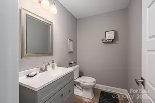 1261 10th St Pl NW, Hickory, NC 28601 - Photo 30