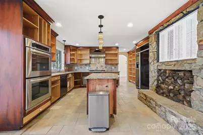 138 Kingsway Circle, Charlotte, NC 28214 - Photo 6