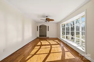 138 Kingsway Cir, Charlotte, NC 28214 - Photo 18