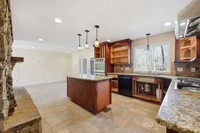 138 Kingsway Circle, Charlotte, NC 28214 - Photo 4