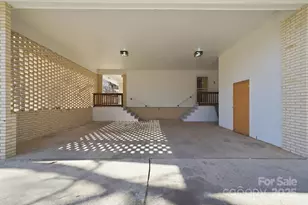 138 Kingsway Cir, Charlotte, NC 28214 - Photo 44