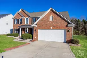 1116 Alyssum Ln, Indian Trail, NC 28079 - Photo 2