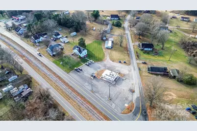 9140 Nc Hwy 90 Highway E, Stony Point, NC 28678 - Photo 6