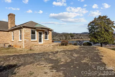 21 Edgewater Lane, Asheville, NC 28804 - Photo 12