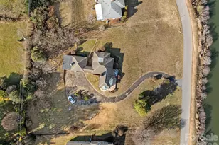 21 Edgewater Ln, Asheville, NC 28804 - Photo 20