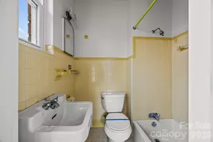 21 Edgewater Ln, Asheville, NC 28804 - Photo 46