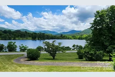 21 Edgewater Lane, Asheville, NC 28804 - Photo 1