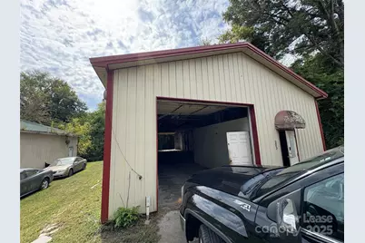 203 E Harrison Street, Salisbury, NC 28144 - Photo 2