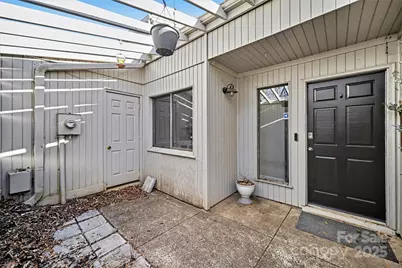 7913 Horse Chestnut Lane, Charlotte, NC 28277 - Photo 12