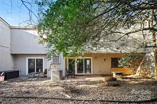 7913 Horse Chestnut Ln, Charlotte, NC 28277 - Photo 8