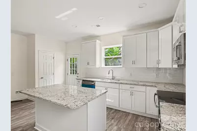 113 W Spencer Street, East Spencer, NC 28039 - Photo 2
