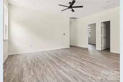 113 W Spencer Street, East Spencer, NC 28039 - Photo 12