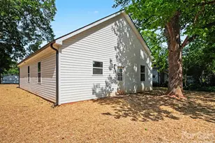113 W Spencer St, East Spencer, NC 28039 - Photo 8