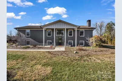 1717 Glenheath Drive, Hendersonville, NC 28791 - Photo 4