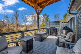 1717 Glenheath Dr, Hendersonville, NC 28791 - Photo 24