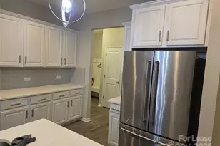 12013 Wigeon Wy, Charlotte, NC 28262 - Photo 2