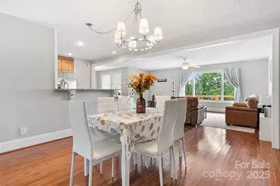 6294 Southlake Drive, Hickory, NC 28601 - Photo 18