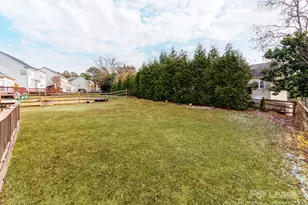 15893 Wayland Dr, Charlotte, NC 28277 - Photo 34