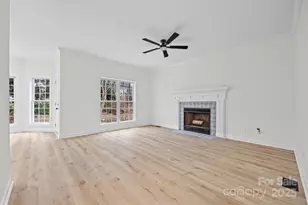 2520 Barrington Ct, Rock Hill, SC 29732 - Photo 10