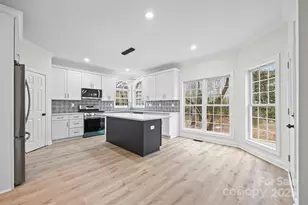 2520 Barrington Ct, Rock Hill, SC 29732 - Photo 14