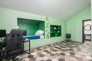 606 Huss St, Lincolnton, NC 28092 - Photo 12