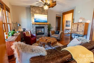 100 Saddle Notch Ln, Tuckasegee, NC 28783 - Photo 4