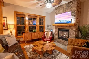 100 Saddle Notch Ln, Tuckasegee, NC 28783 - Photo 18