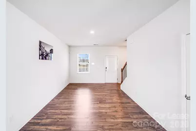 7411 Foxgate Circle, Charlotte, NC 28215 - Photo 10