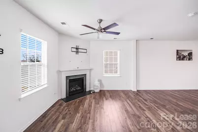 7411 Foxgate Circle, Charlotte, NC 28215 - Photo 12