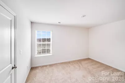 7411 Foxgate Circle, Charlotte, NC 28215 - Photo 16