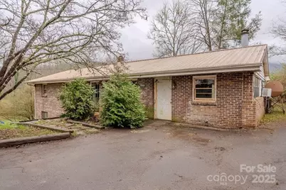 170 Clifton Avenue, Bryson City, NC 28713 - Photo 1