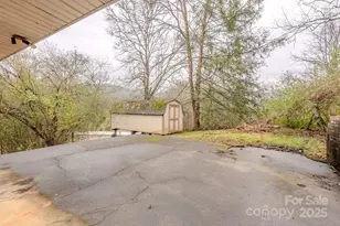 170 Clifton Ave, Bryson City, NC 28713 - Photo 6