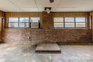 170 Clifton Ave, Bryson City, NC 28713 - Photo 8