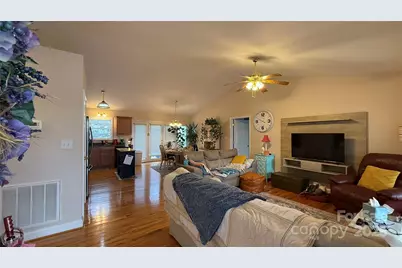 1140 Stephenson Court, Lenoir, NC 28645 - Photo 10