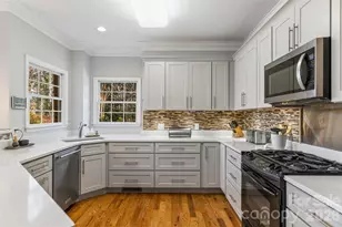 30 Winged Foot Ct, Spartanburg, SC 29306 - Photo 10